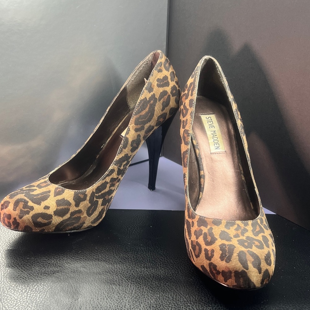 Steve Madden Trinity 4in Heel, Leopard Print, Size